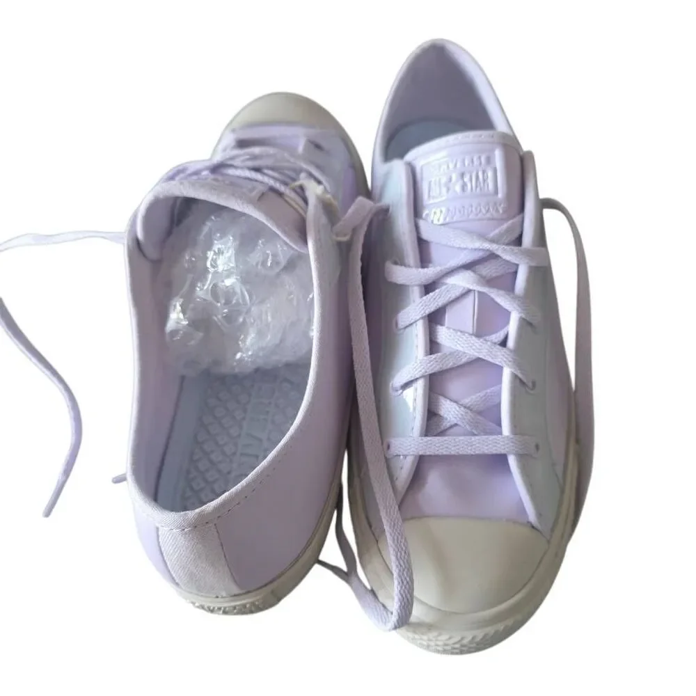Converse womens Sz 8.5 light purple chuck Taylor All star dainty ox vapor NWOB